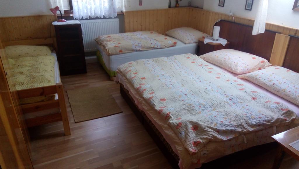 U Tri Kocek Hotell Jablonné v Podještědí Exteriör bild